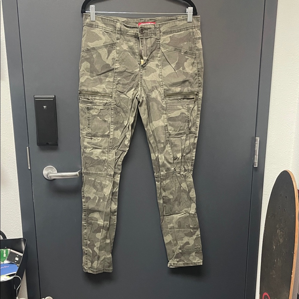 UNIONBAY Camouflage Straight Leg Pants